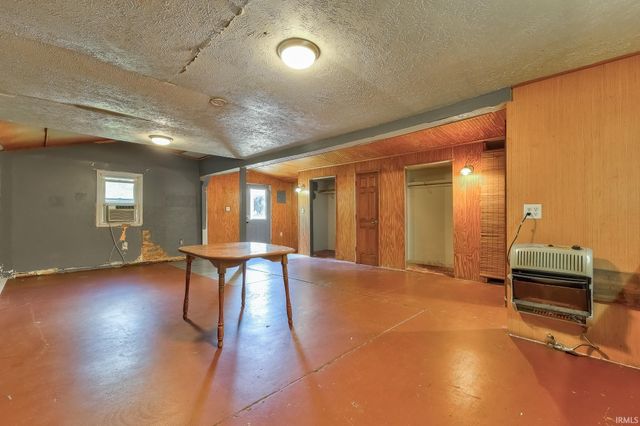 2809 Grove Street, Evansville, IN 47710