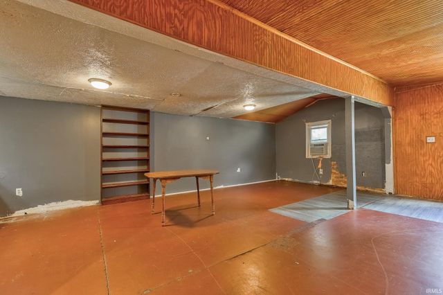 2809 Grove Street, Evansville, IN 47710