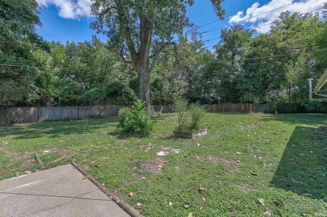 2809 Grove Street, Evansville, IN 47710