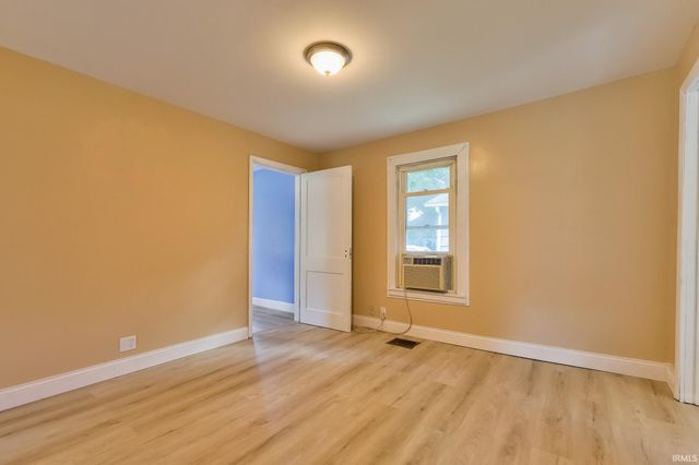 2809 Grove Street, Evansville, IN 47710