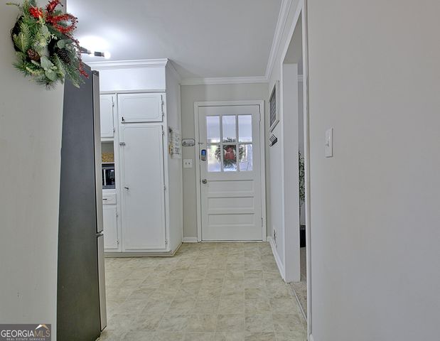 179 Lakewood Drive, Newnan, GA 30263