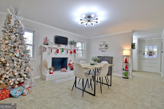 179 Lakewood Drive, Newnan, GA 30263