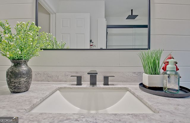 179 Lakewood Drive, Newnan, GA 30263