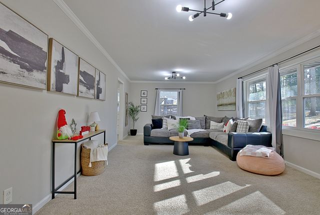 179 Lakewood Drive, Newnan, GA 30263