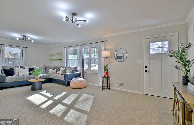 179 Lakewood Drive, Newnan, GA 30263