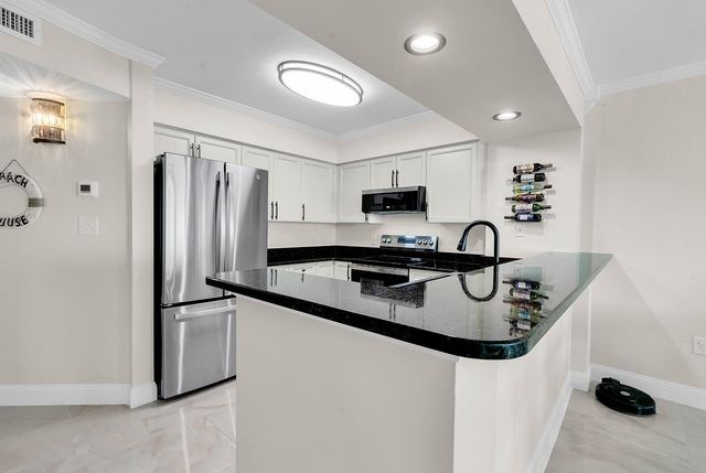 2001 S Ocean Blvd Unit 801, North Myrtle Beach, SC 29582