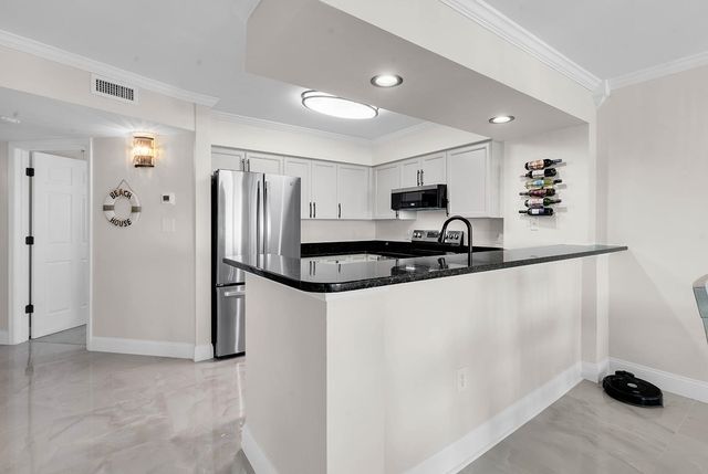 2001 S Ocean Blvd Unit 801, North Myrtle Beach, SC 29582