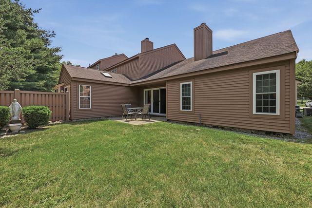 200 Ridgefield Circle 200A, Clinton, MA 01510