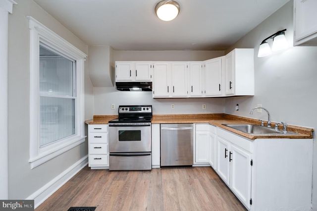 11 PENN MAWR CT, Reading, PA 19606