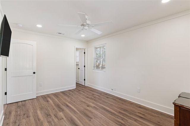 1015 Elbert Street, Darien, GA 31305