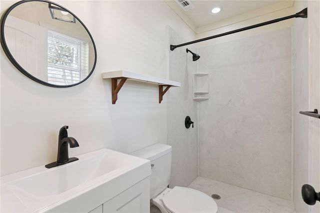 1015 Elbert Street, Darien, GA 31305