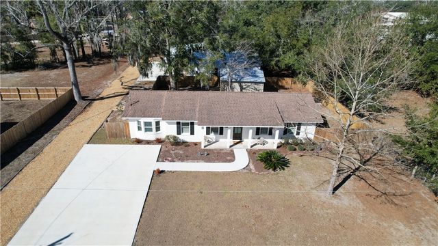 1015 Elbert Street, Darien, GA 31305