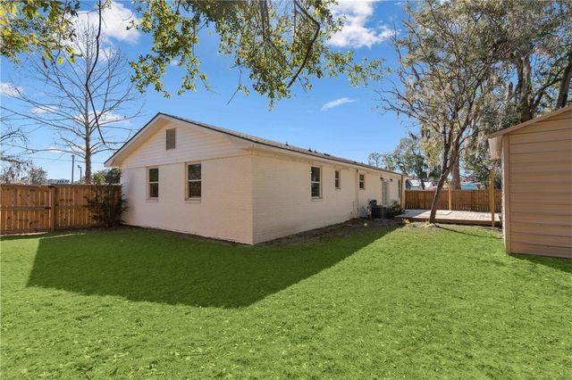 1015 Elbert Street, Darien, GA 31305