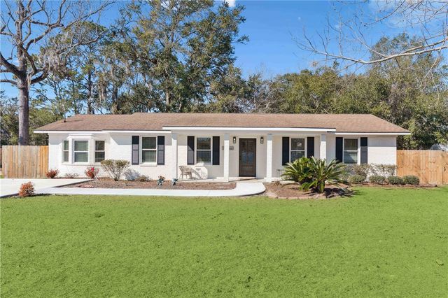 1015 Elbert Street, Darien, GA 31305