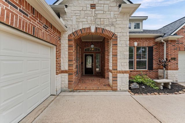 2811 Misty River Lane, Richmond, TX 77406