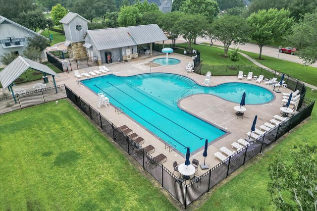 2811 Misty River Lane, Richmond, TX 77406
