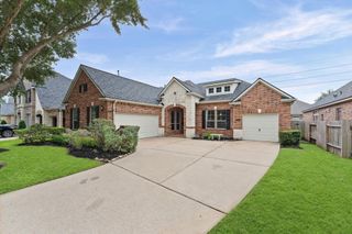 2811 Misty River Lane, Richmond, TX 77406
