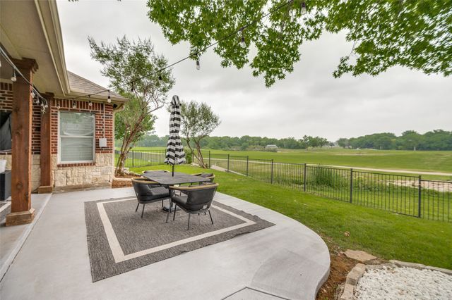 9308 Water Tree Drive, Mckinney, TX 75072