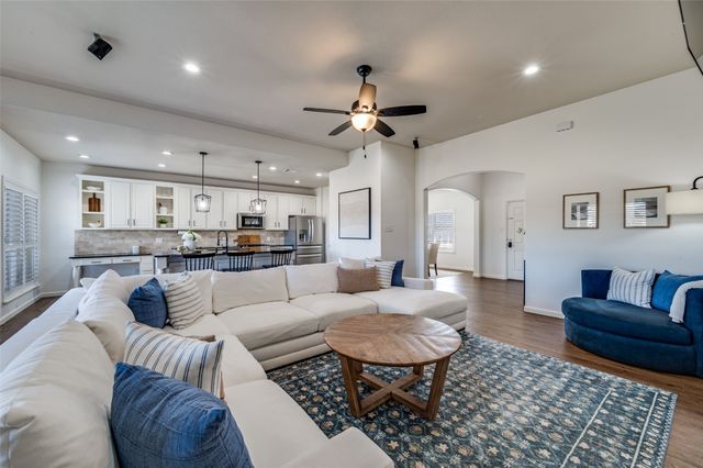 9308 Water Tree Drive, Mckinney, TX 75072