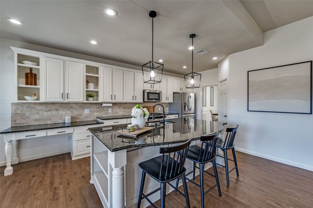 9308 Water Tree Drive, Mckinney, TX 75072