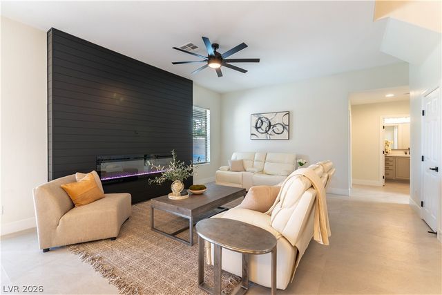 9632 Staff Lane, Las Vegas, NV 89178