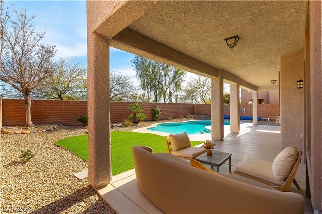 9632 Staff Lane, Las Vegas, NV 89178