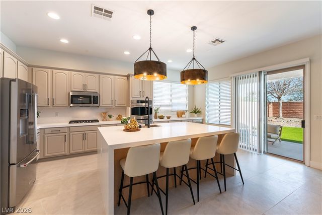 9632 Staff Lane, Las Vegas, NV 89178