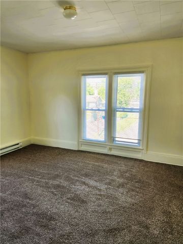 12 North Main Street, Murray, NY 14470