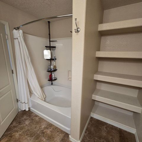 9101 Old Mill Street NW, Albuquerque, NM 87114