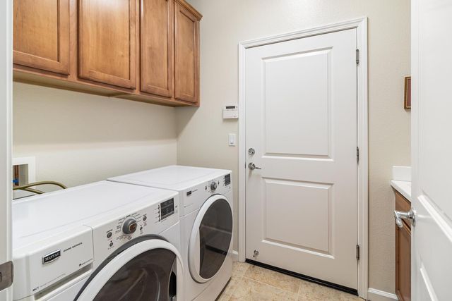 9930 Hatherton Way, Elk Grove, CA 95757