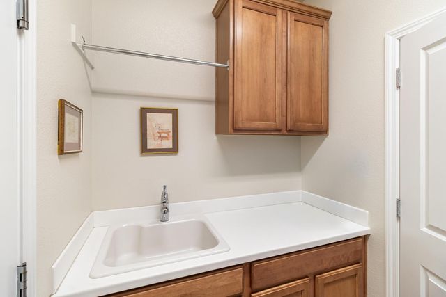 9930 Hatherton Way, Elk Grove, CA 95757