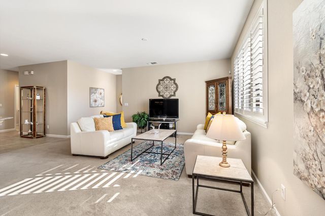 9930 Hatherton Way, Elk Grove, CA 95757