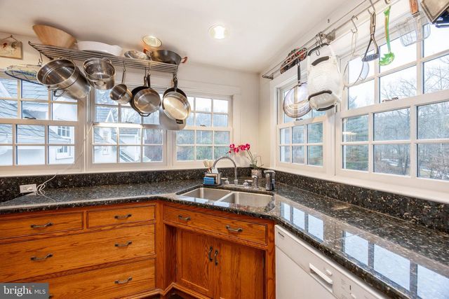 580 REEDS RD, Downingtown, PA 19335