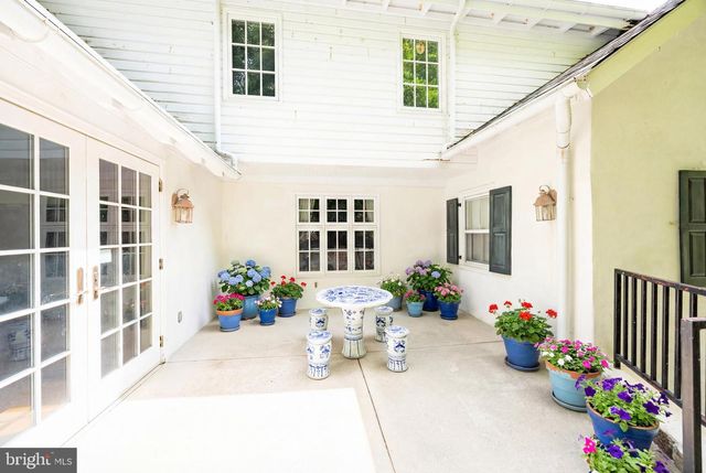 580 REEDS RD, Downingtown, PA 19335