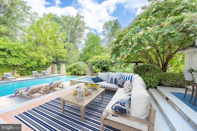 580 REEDS RD, Downingtown, PA 19335