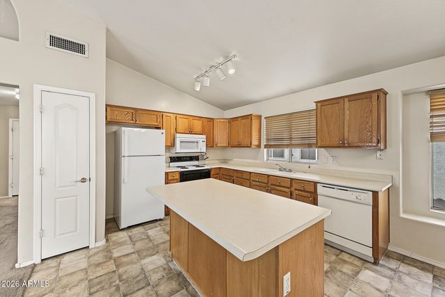 1086 W TODD Drive, Tempe, AZ 85283
