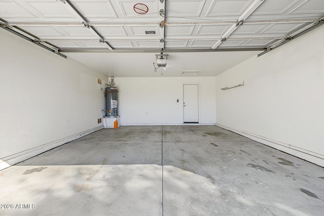 1086 W TODD Drive, Tempe, AZ 85283