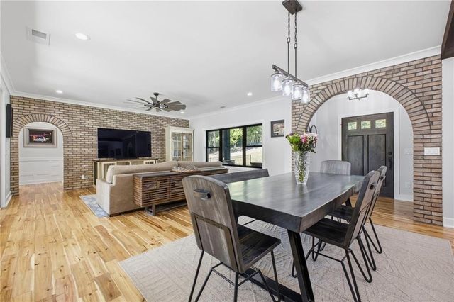 16 Mountain Creek Trail NE, Fairmount, GA 30139