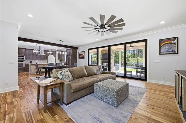 16 Mountain Creek Trail NE, Fairmount, GA 30139