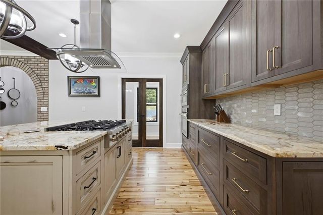 16 Mountain Creek Trail NE, Fairmount, GA 30139