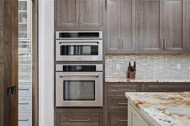 16 Mountain Creek Trail NE, Fairmount, GA 30139