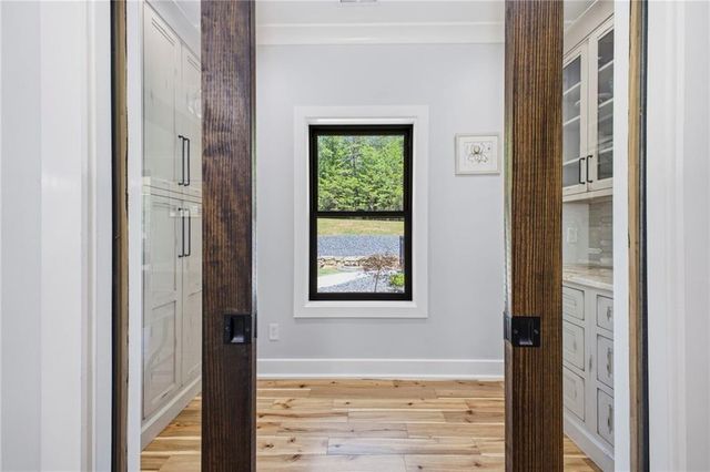 16 Mountain Creek Trail NE, Fairmount, GA 30139