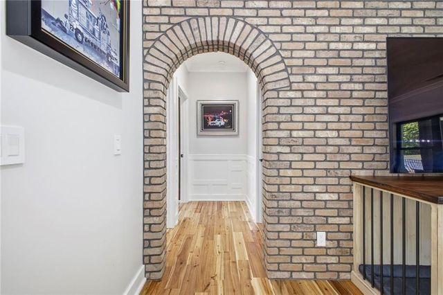 16 Mountain Creek Trail NE, Fairmount, GA 30139