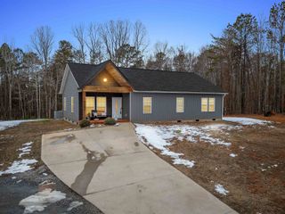 4249 Buffalo West Springs Highway, Jonesville, SC 29353
