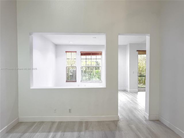 5737 NW 119th Dr 5737, Coral Springs, FL 33076