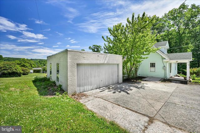 78 SKYLINE DR, Reading, PA 19606