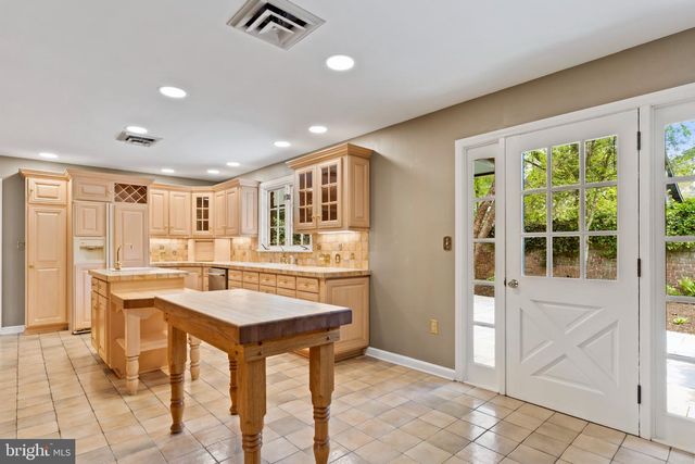 115 KENWOOD ROAD RD, Chambersburg, PA 17201