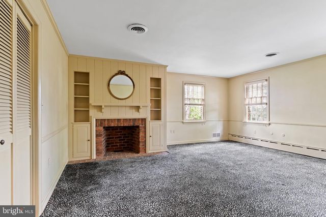 115 KENWOOD ROAD RD, Chambersburg, PA 17201