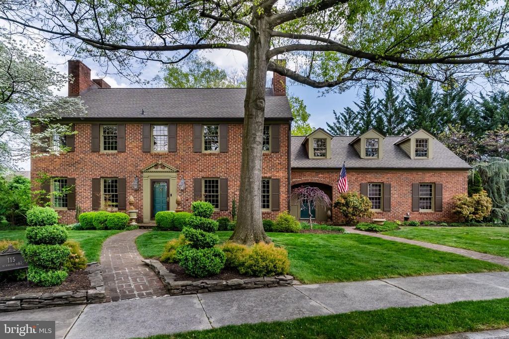 115 KENWOOD ROAD RD, Chambersburg, PA 17201