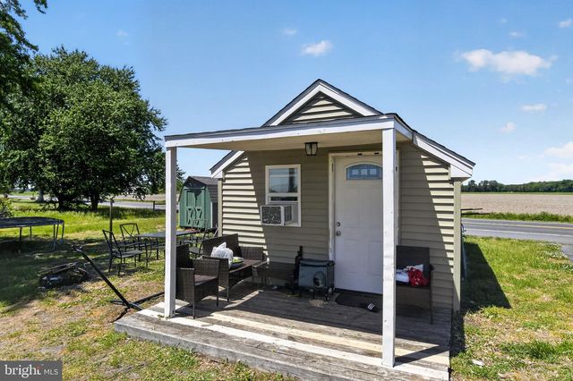 32902 HORSEY CHURCH RD, Laurel, DE 19956